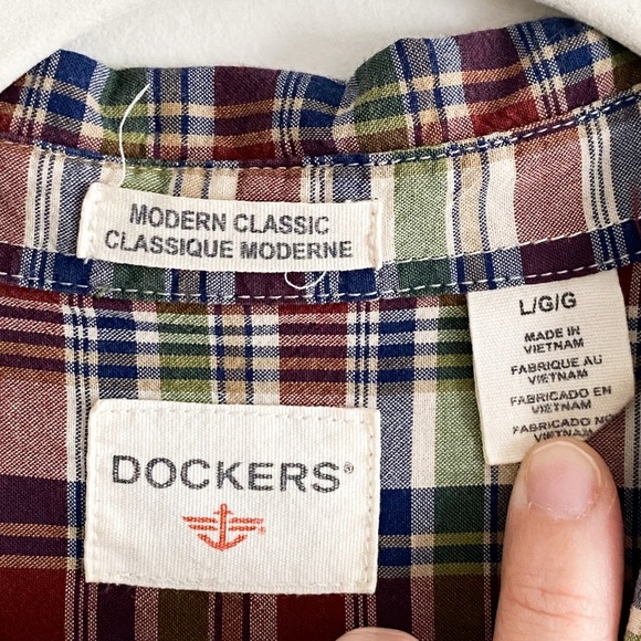 Dockers Modern Classic Men's 100% Cotton Short Sleeve Button Down Shirt, Size L - Picture 5 of 7